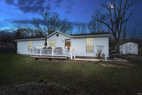 54771 San Jose Blvd, Elkhart, IN 46514