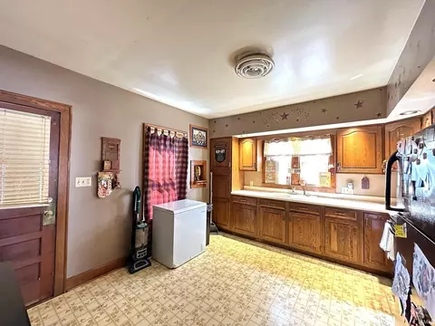 1514 Mill St, Jasper, IN 47546 photo 5
