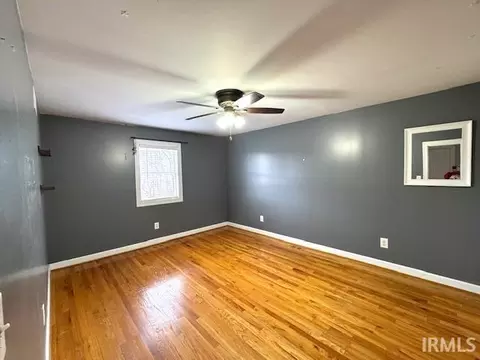 Bedroom - 7620 E 50 South Rd, Knox, IN 46534 photo 2 of 5