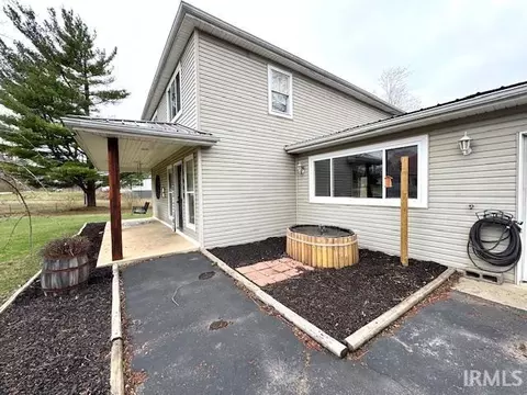 Exterior - 7620 E 50 South Rd, Knox, IN 46534 photo 2 of 4