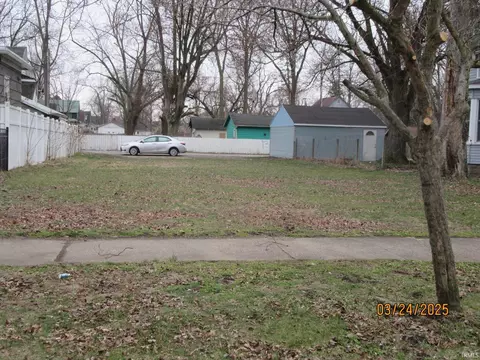 1309 Harrison St, Elkhart, IN 46516