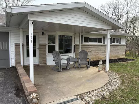 Exterior - 121 W Hoosier St, Bloomington, IN 47403 photo 2 of 5