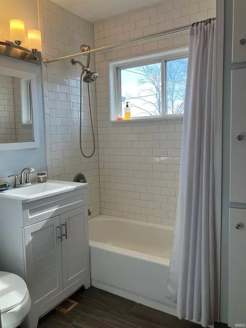 Bath - 121 W Hoosier St, Bloomington, IN 47403 photo 1 of 2
