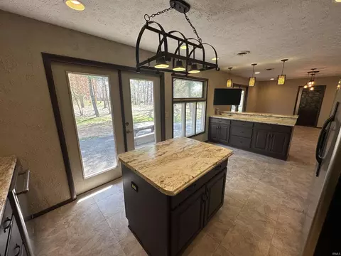 Kitchen - 40 Ramey Dr, Mitchell, IN 47446 photo 5 of 6