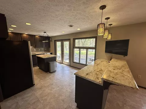 Kitchen - 40 Ramey Dr, Mitchell, IN 47446 photo 2 of 6