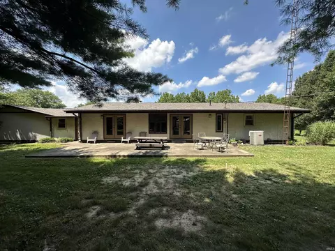 Exterior - 40 Ramey Dr, Mitchell, IN 47446 photo 10 of 11