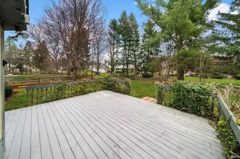 51570 Bluffside Ct, Granger, IN 46530 photo 29
