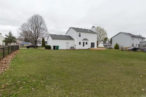 Exterior - 52103 Eagle Chase Dr, Granger, IN 46530 photo 3 of 8