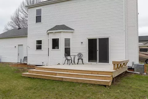 Exterior - 52103 Eagle Chase Dr, Granger, IN 46530 photo 5 of 8