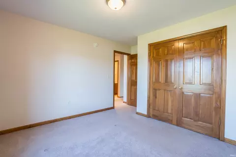 Bedroom - 817 Baer Pass, Garrett, IN 46738 photo 8 of 9