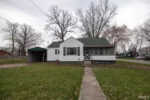 625 North St, Chesterfield, IN 46017