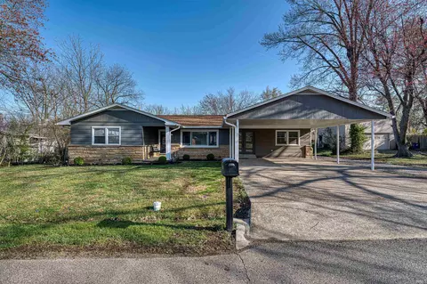 510 E Madison Ave, Chandler, IN 47610