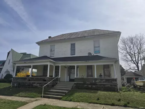 439 S Meridian St, Winchester, IN 47394