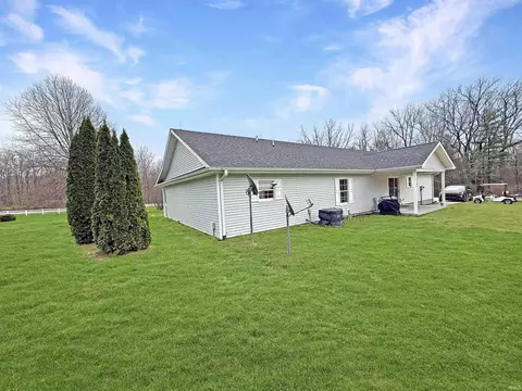 13463 N 900 E, Odon, IN 47562 photo 2