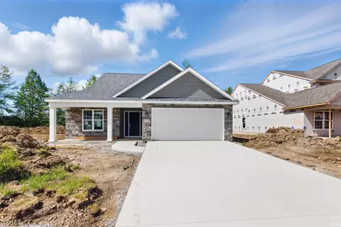 10255 Tirian Pl, Fort Wayne, IN 46835