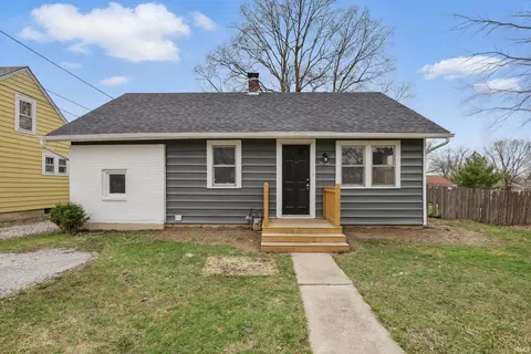 5904 S Harrison St, Fort Wayne, IN 46807