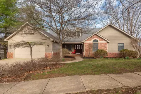 2209 E Autumn Dr, Bloomington, IN 47401 photo 1