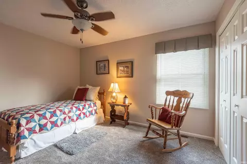 2209 E Autumn Dr, Bloomington, IN 47401 photo 24