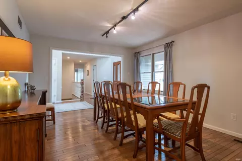 2209 E Autumn Dr, Bloomington, IN 47401 photo 12