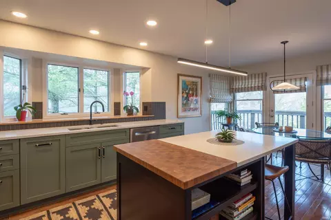 2209 E Autumn Dr, Bloomington, IN 47401 photo 6