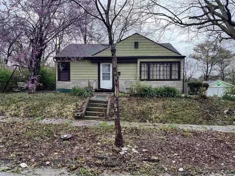 503 N Seventh St, Petersburg, IN 47567