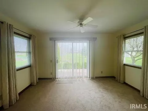 627 E 975 S, Fairmount, IN 46928 photo 8