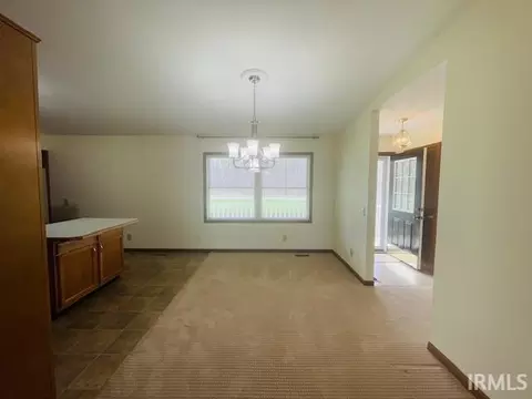 627 E 975 S, Fairmount, IN 46928 photo 6