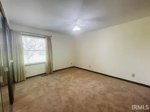 627 E 975 S, Fairmount, IN 46928 photo 14