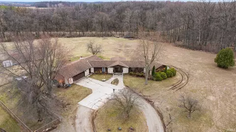 6718 Cr 32 Rd, Butler, IN 46721