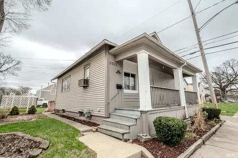 2515 Caroline St, Fort Wayne, IN 46803