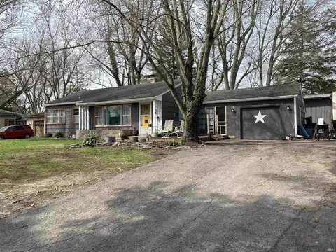 1332 S St Rd 3, Hartford City, IN 47348