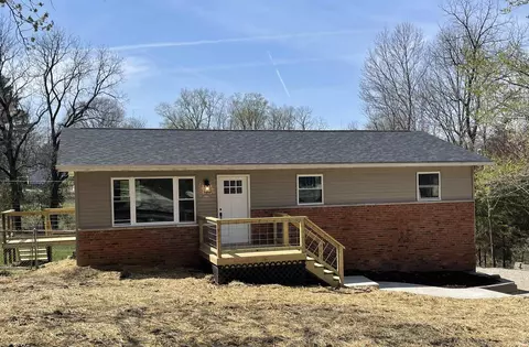 137 Briar Ave, Bedford, IN 47421