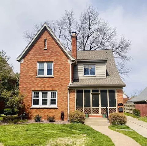 1916 Bayard Park Dr, Evansville, IN 47714