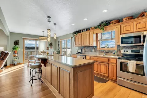 3615 S 1185 E, Lagrange, IN 46761 photo 10