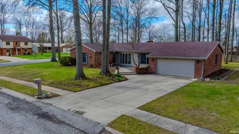 1728 W Pine Pkwy, Marion, IN 46952