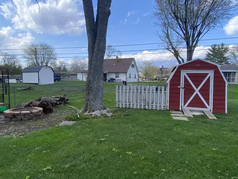 4138 W Doyle Ave, Bloomington, IN 47403 photo 5