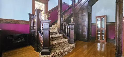 Entry Way - 126 E 4th St, Mount Carmel, IL 62863 photo 1 of 1