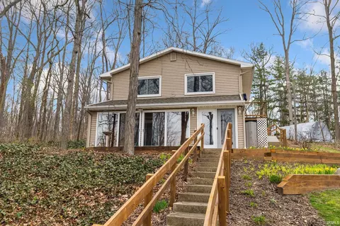 540 Lane 100 Lake Arrowhead, Hudson, IN 46747