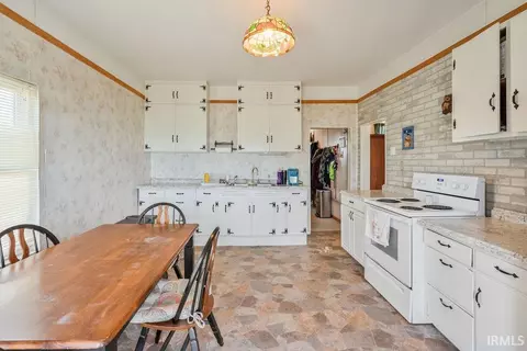 4961 S 1400 E, Fairmount, IN 46928 photo 8
