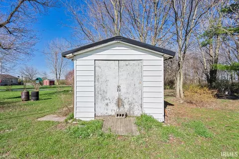 4961 S 1400 E, Fairmount, IN 46928 photo 18
