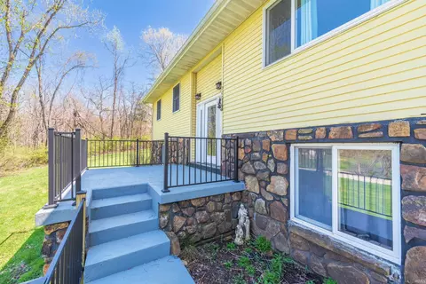 500 E Dillman Rd, Bloomington, IN 47401 photo 3