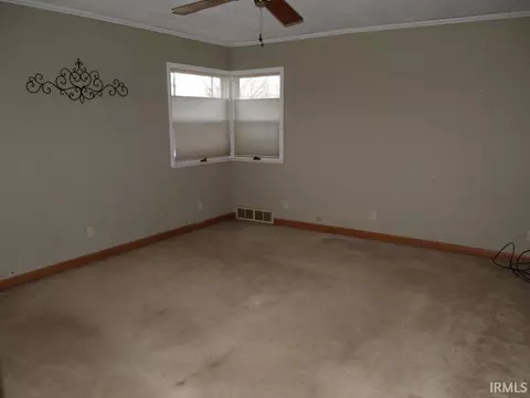 476 E Marion St, Nappanee, IN 46550 photo 22