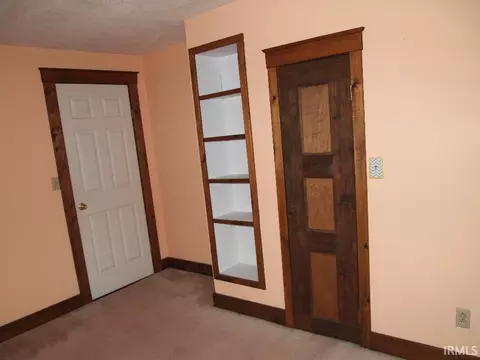 476 E Marion St, Nappanee, IN 46550 photo 27