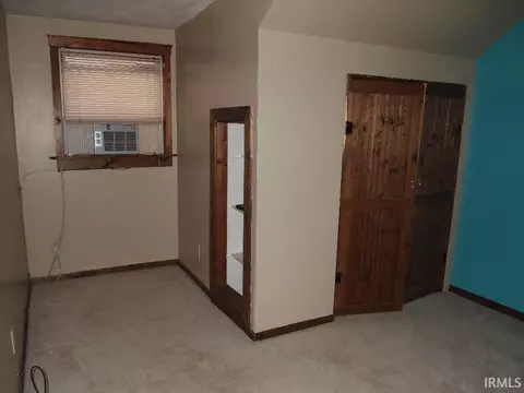 476 E Marion St, Nappanee, IN 46550 photo 31