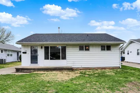 1045 Sarasota Dr, Lafayette, IN 47909