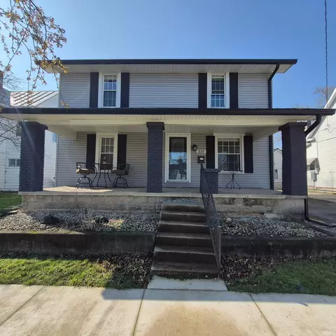 515 W Franklin St, Winchester, IN 47394