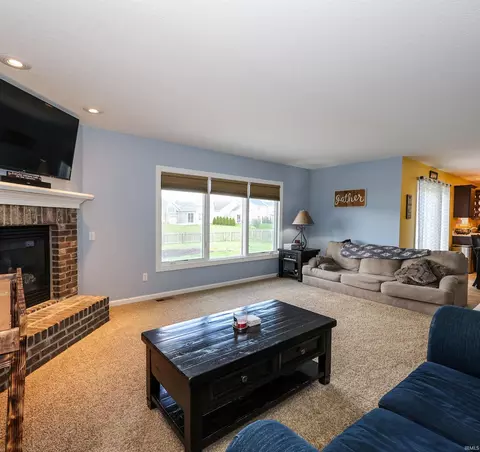 4775 Zelt Cv, New Haven, IN 46774 photo 5