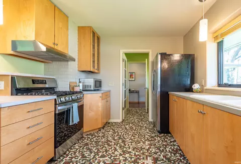 1304 E University St, Bloomington, IN 47401 photo 12