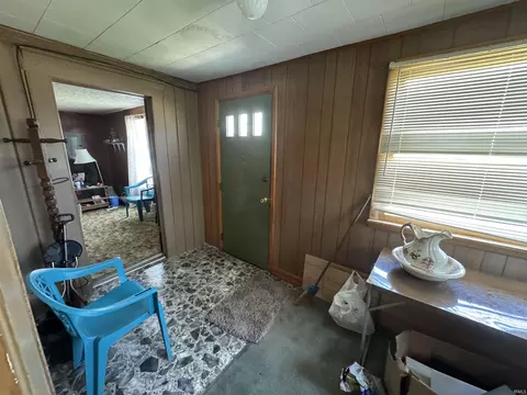 402 W Hancock Ave, Mitchell, IN 47446 photo 7