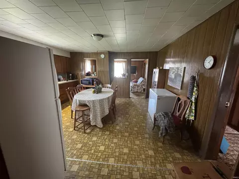 402 W Hancock Ave, Mitchell, IN 47446 photo 12